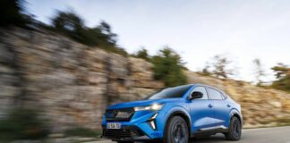 Renault presenta Rafale E-TECH 4×4 300 cv