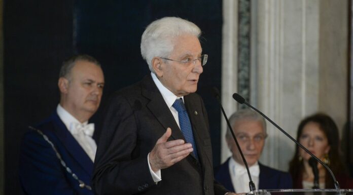 Cina, Mattarella “Riequilibrare rapporti commerciali e investimenti”