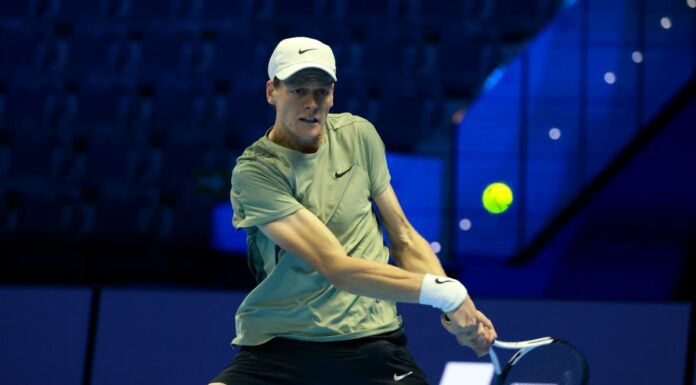 Sinner batte De Minaur al debutto alle Atp Finals