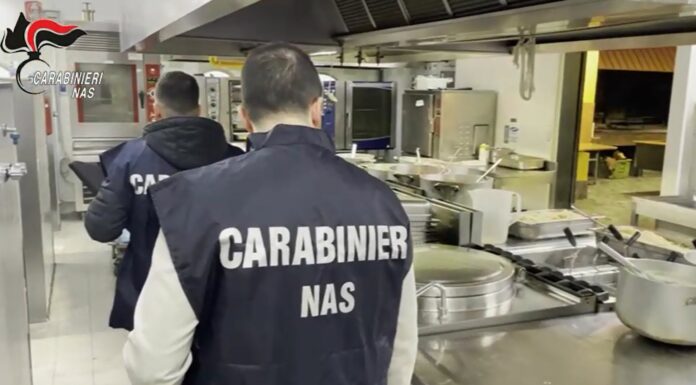 Controlli dei Nas nelle mense scolastiche, irregolari 1 su 4