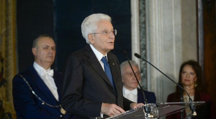 Nassiriya, Mattarella “Un pensiero a chi ha donato la vita per la pace”