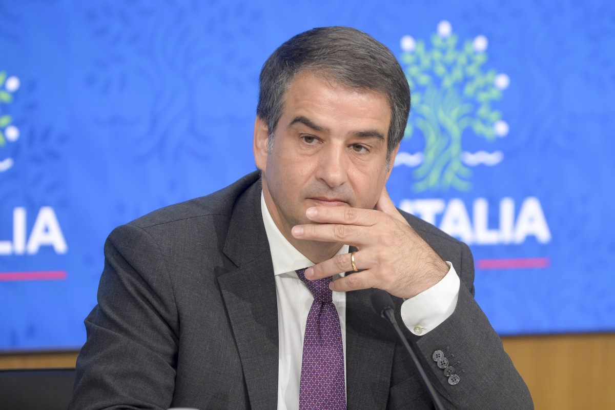 Ue, Fitto “Realizzare investimenti e riforme entro il 2026” Ue, Fitto “Realizzare investimenti e riforme entro il 2026”