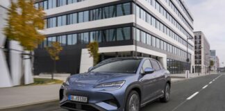 Byd introduce la sportiva Sealion 7 sul mercato europeo