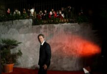 Un milione di spettatori per il film Parthenope di Sorrentino