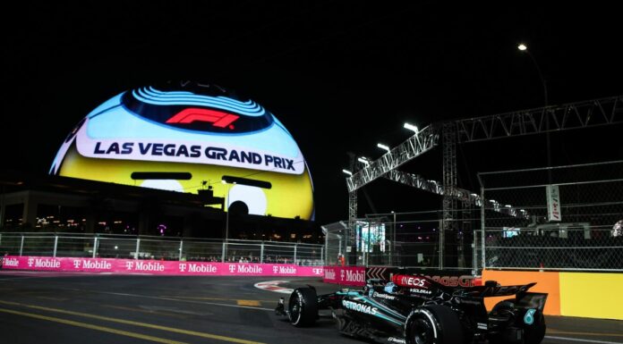 Russell in pole a Las Vegas, Sainz secondo e Leclerc quarto