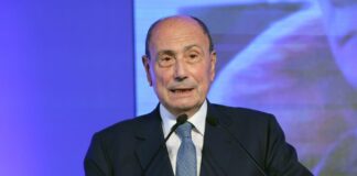 Sicilia, Schifani “Quasi ripianati i conti della Regione, un record”