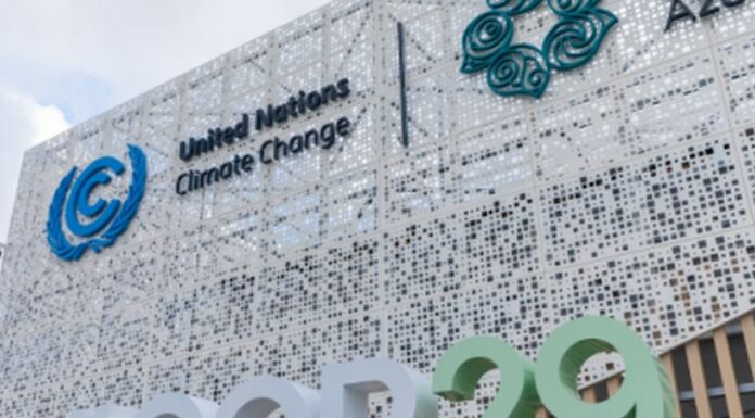 Cop29, accordo per 300 miliardi di dollari annui ai più Paesi poveri