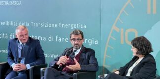 Transizione energetica, investimenti per 230 mld al 2030 in Italia