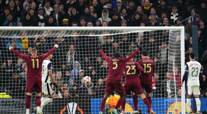 Hummels pareggia al 91°, Tottenham-Roma 2-2