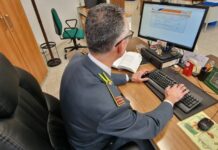 Como, riscuote la pensione del padre morto da 9 anni. Denunciato