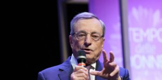 Draghi “L’Europa rischia la stagnazione se non adotta nuove tecnologie”