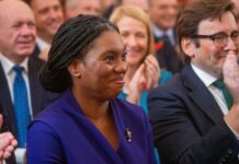 Kemi Badenoch nuova leader dei Conservatori britannici