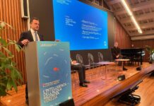 “Sumus aqua”, l’intelligenza dell’acqua per salvare la città