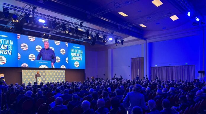 Tajani “Il nostro compito è allargare i confini del centrodestra”