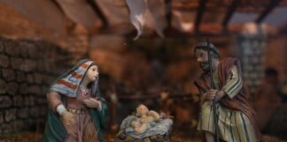 Inaugurati a Palazzo Pirelli il presepe e l’albero di natale