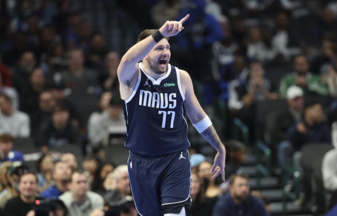 NBA: Memphis Grizzlies at Dallas Mavericks