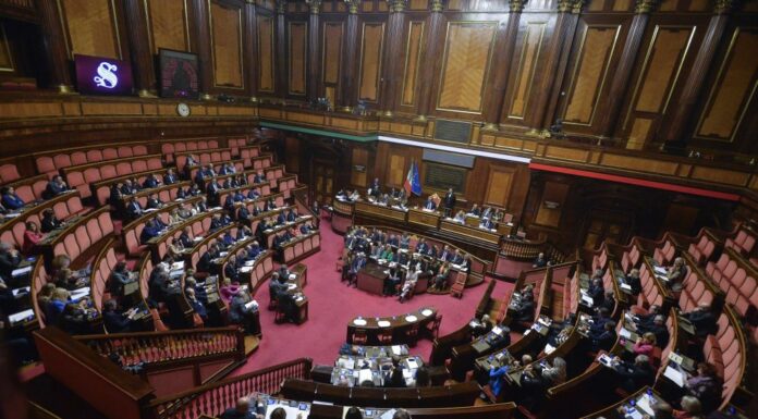 Via libera dal Senato al Dl flussi, è legge