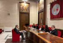 Per Musumeci seconda laurea in Scienze politiche