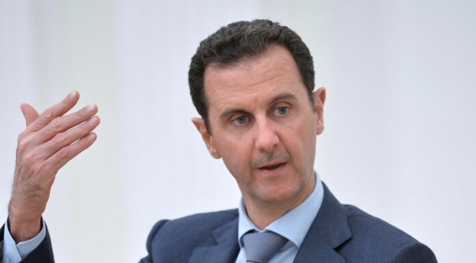 Fonti russe, Assad è a Mosca con la famiglia