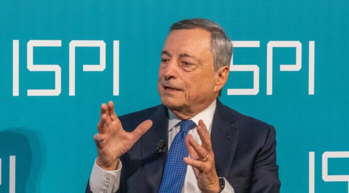 Draghi “Momenti difficili, in Europa servono decisioni collegiali”