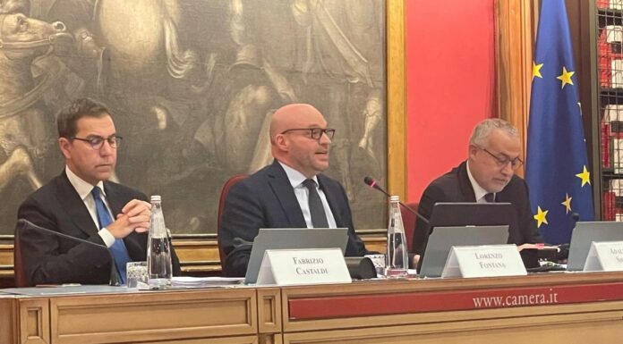 Fontana “Decretazione d’urgenza in calo, ma ancora eccessiva”