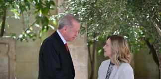 ميلوني لأردوغان: ضرورة الحفاظ على الوحدة الإقليمية لسوريا