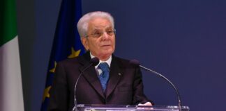 Mattarella “Strage di Piazza Fontana squarcio nella storia nazionale”