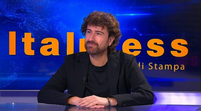 Esce “Io e te dobbiamo parlare”, Siani “Un film per la gente”