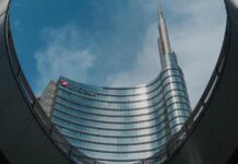 UniCredit lancia un nuovo progetto di welfare dedicato alle mamme