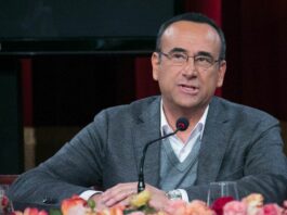 Sanremo 2026, Carlo Conti “Fosse per me porterei 40 cantanti in gara”