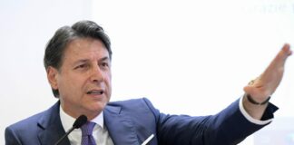 Ue, Conte “Non è una Commissione ma un gabinetto di guerra”