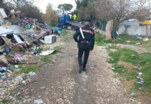 Sgomberato campo nomadi alle porte di Roma