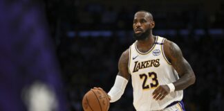 Nba, Lakers e Warriors super con James e Curry