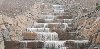 Nuovi muri sostegno rio Fiumicino a San Benedetto in Alpe creano cascate