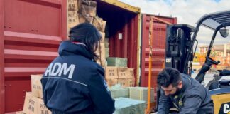 Sequestrati fuochi pirotecnici illegali nel porto di Gioia Tauro