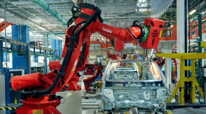 Stellantis completa la cessione di Comau