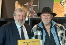 Emiliano riceve Pillinini “Le sue vignette hanno scandito la storia d’Italia”