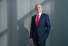 Prenotazioni alberghiere, Blastness raggiunge Booking.com