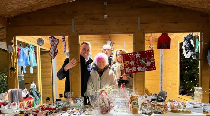 La Casetta di Natale della solidarietà ritorna in piazza Ferretto