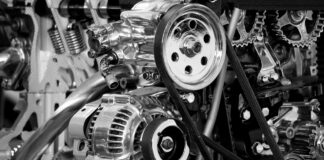 Ricambi auto: 5 consigli per non fare errori ingranaggi motore auto