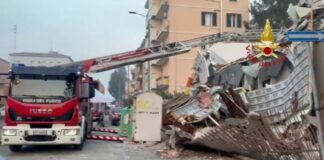 Parma, crolla tetto casa in ristrutturazione. Nessuna persona coinvolta