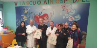 Doni dei Carabinieri ai bimbi ricoverati al Garibaldi Nesima di Catania