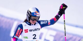 Ljutic vince lo Slalom di Kranjska Gora, Peterlini 24esima