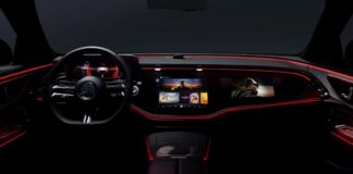I film di IMAX visibili sulle vetture Mercedes-Benz con MBUX
