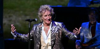 Rod Stewart compie 80 anni