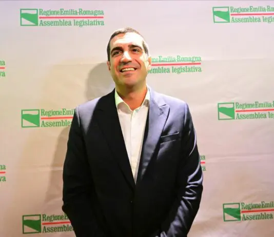 Cresce la ricerca in Emilia-Romagna, nel 2025 condotti 1.530 studi. De Pascale e l’assessore Fabi “Dati che ci rendono orgogliosi”