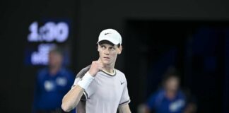 Sinner supera il primo turno all’Australian Open