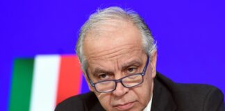 Sicurezza, Piantedosi “Preoccupa aggressività dei manifestanti”