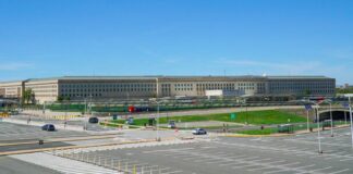 البنتاجون يعتزم إرسال 1500 جندي إلى الحدود مع المكسيك