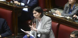 Almasri, Schlein “Meloni non si nasconda dietro i suoi ministri”